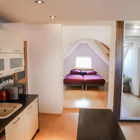 Appartement Lovely In Center Of Jelenia Gora. Jelenia Góra