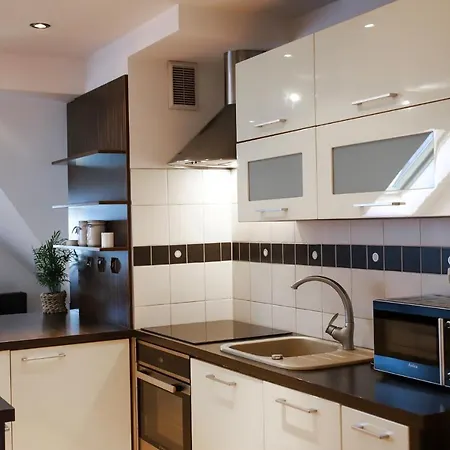 Lovely In Center Of Jelenia Gora.