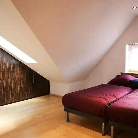 Appartement Lovely In Center Of Jelenia Gora. Jelenia Góra