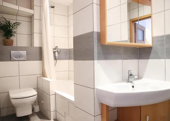 Lovely In Center Of Jelenia Gora. Apartmán *